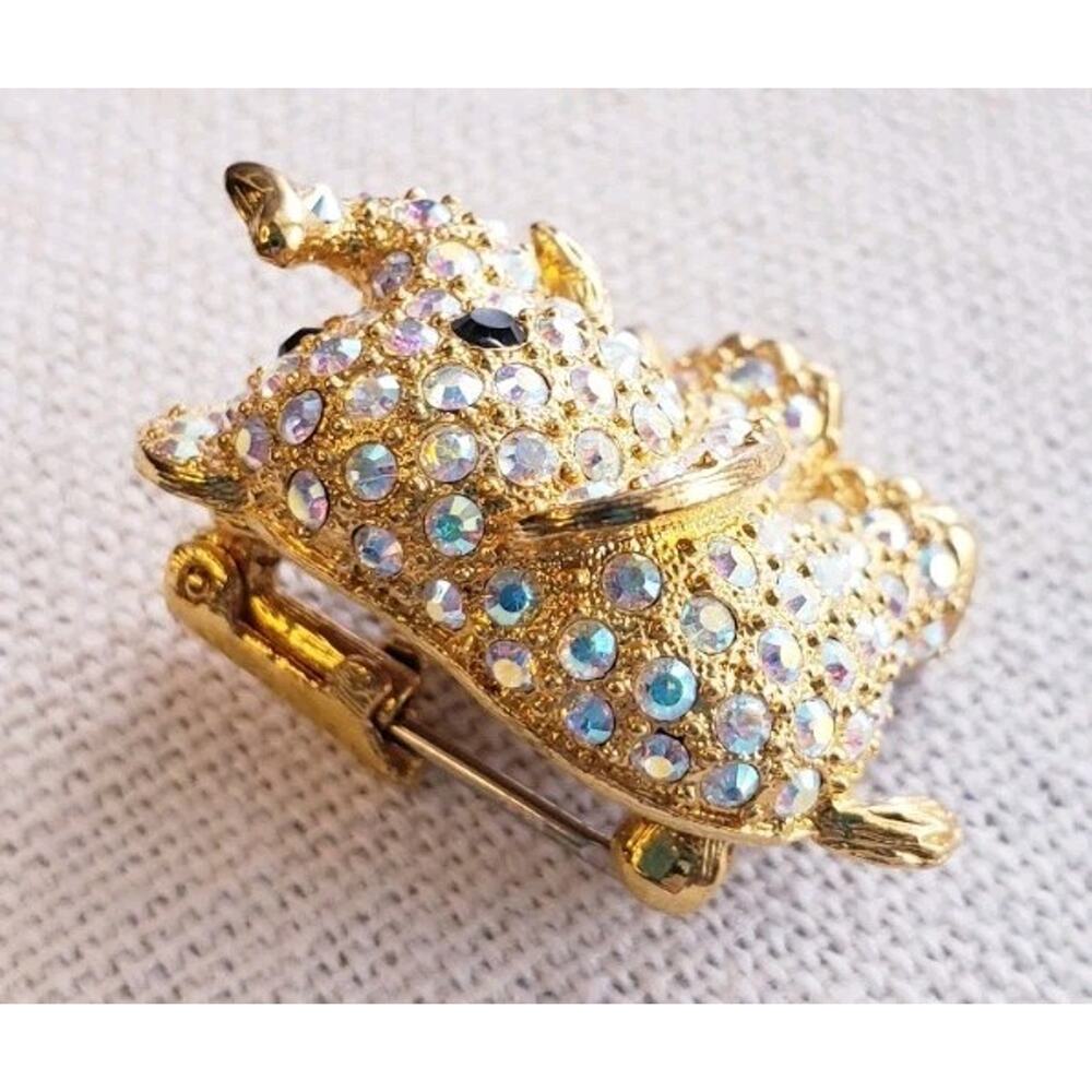 Vintage Signed Butler Gold Tone Rhinestone Bejeweled Elephant Brooch Dainty - Picture 3 of 8